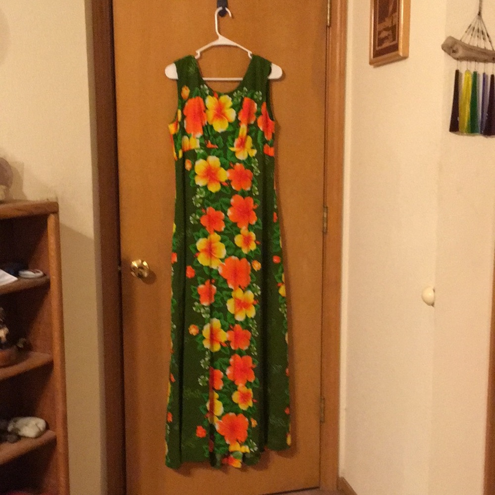 Vintage Hawaiian Dress